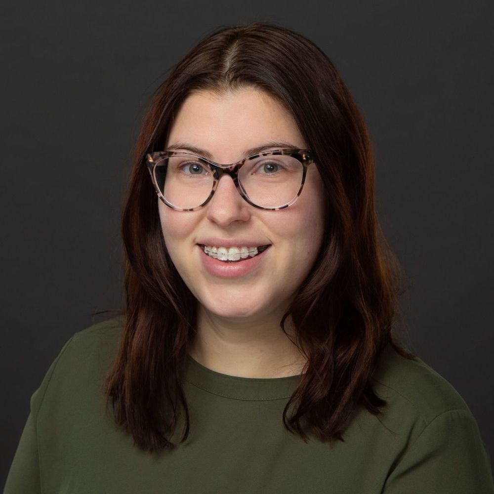 Meet your Posher, Elizabeth